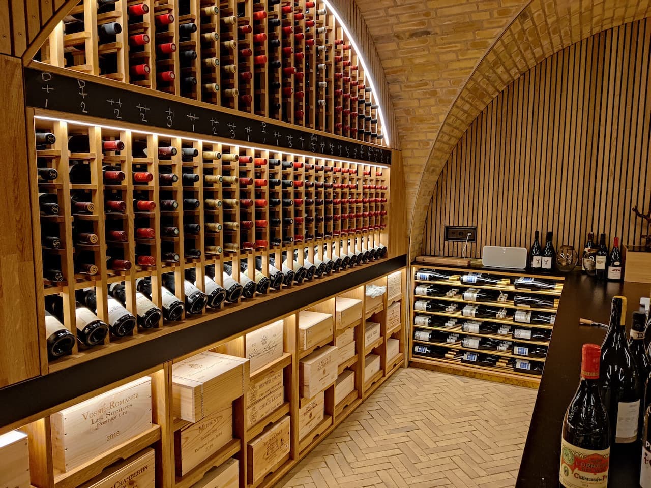 Vinlagrings vinmagasin