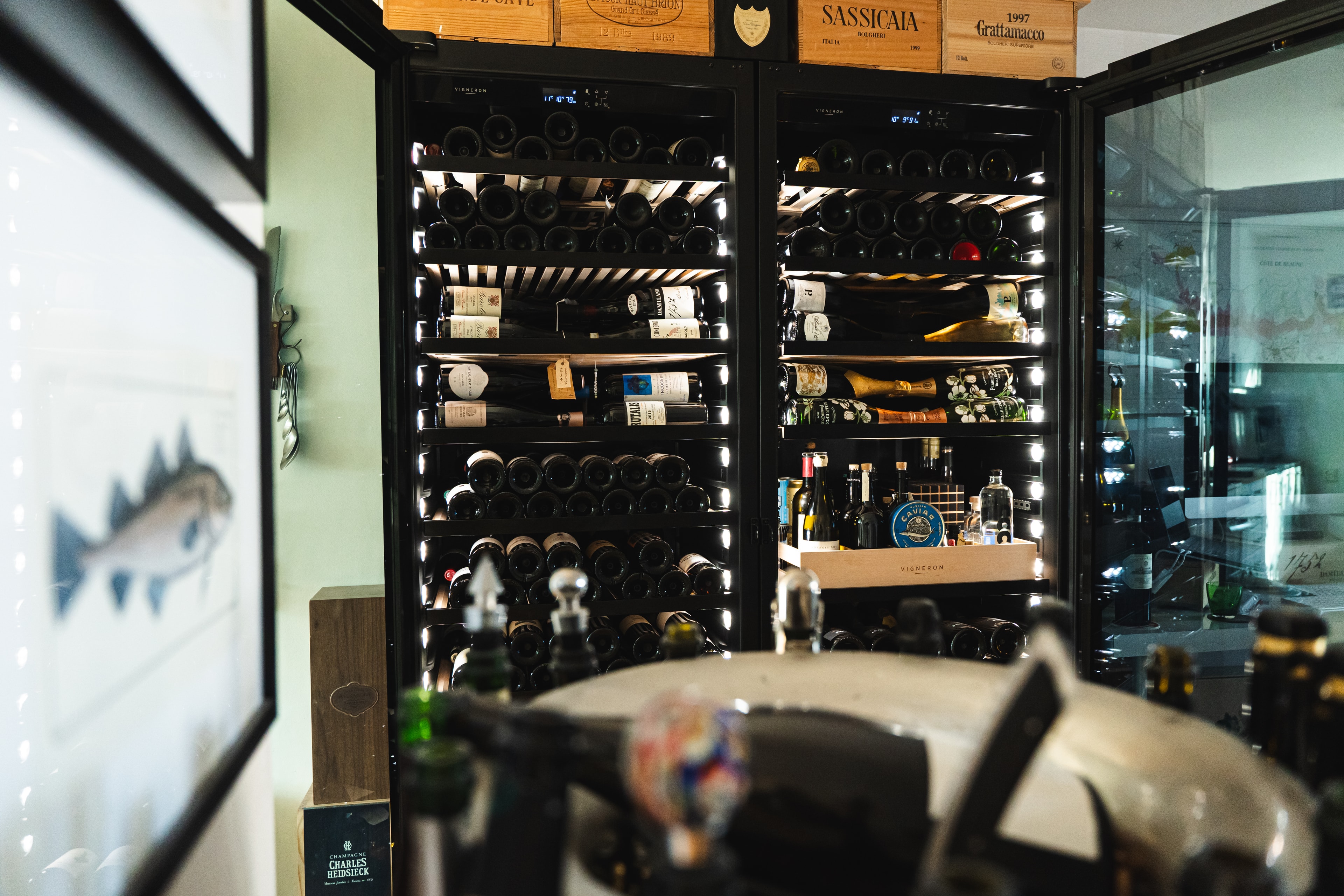 Galleri - vinskåpsvägg